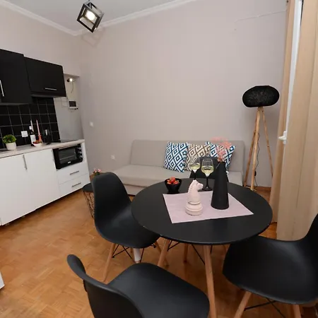 Casa Theodosia A&b Apartmán